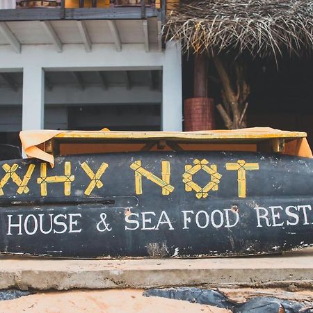 Why Not Guest House Hikkaduwa Εξωτερικό φωτογραφία