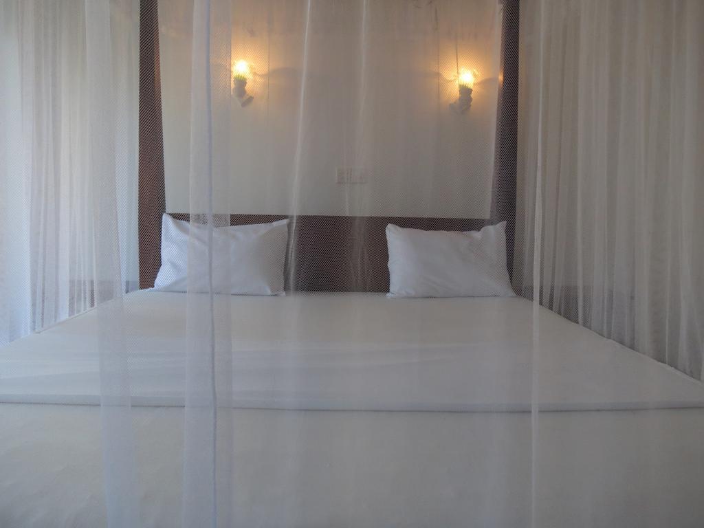 Why Not Guest House Hikkaduwa Δωμάτιο φωτογραφία